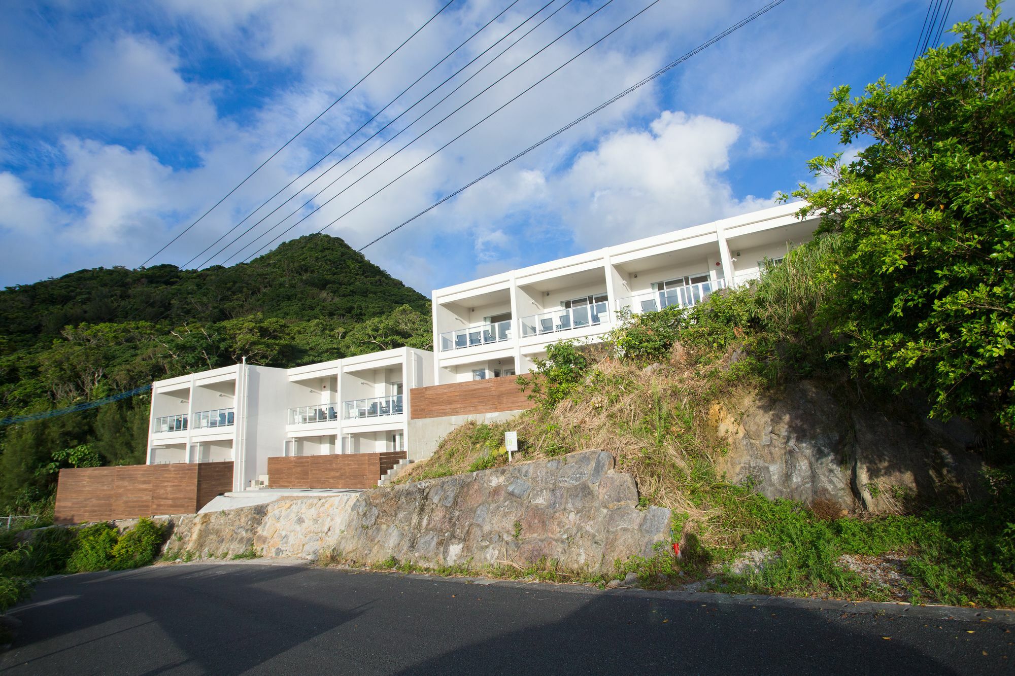 แคมปิ้ง วิลลา กูชิกูมูอิ บาย คอลดิโอ พรีเมียม [เกาะหลักโอกินาว่า] Villa โมโตบุ ภายนอก รูปภาพ